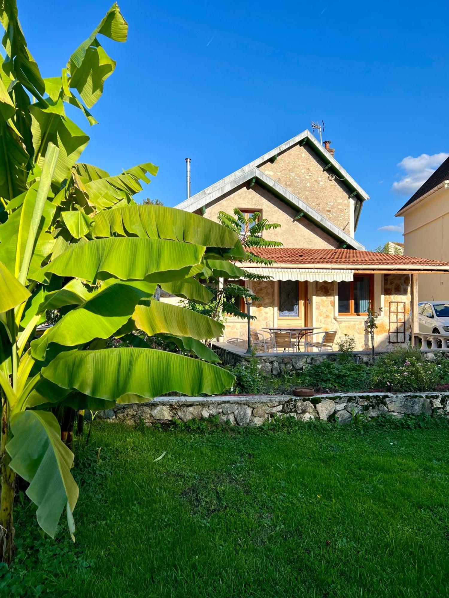 Joumana Tourisme Villa Gouvernes Exteriör bild